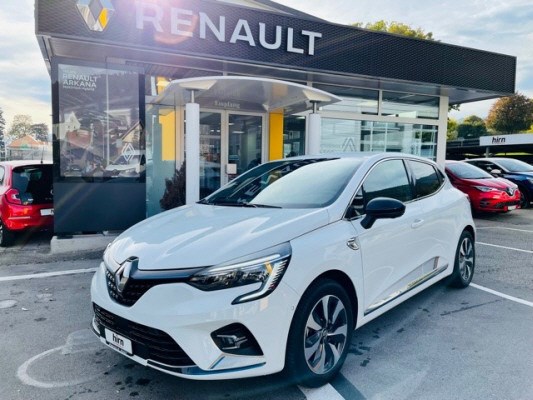 RENAULT Clio 1.6 E-Tech Edit. One