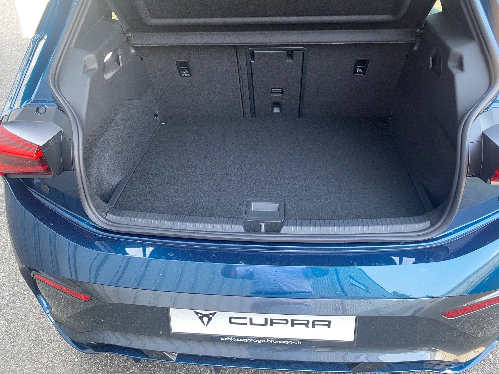 CUPRA Born 58 kWh