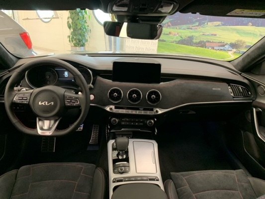 KIA Stinger 3.3 T-GDi GT AWD