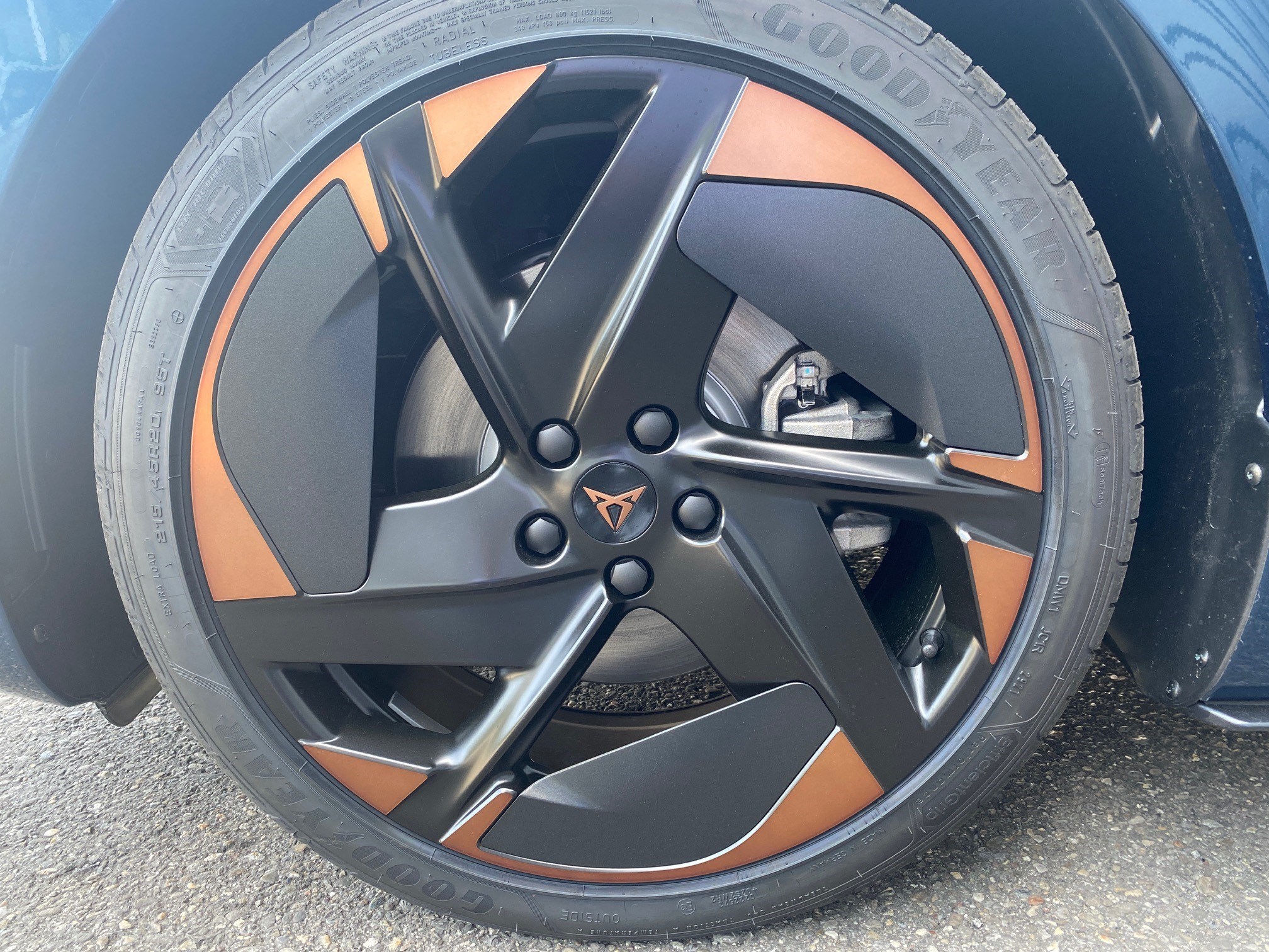 CUPRA Born 58 kWh