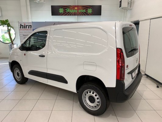 OPEL Combo 1.5 Enjoy. EN 4x4