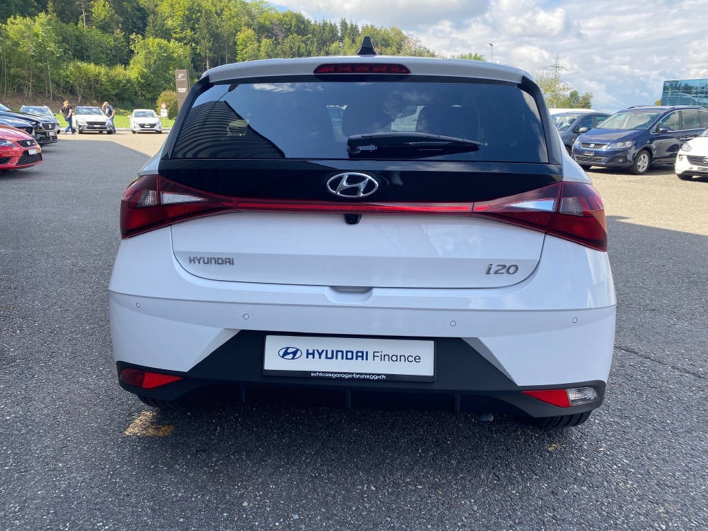 HYUNDAI i20 1.0 T-GDi Amplia