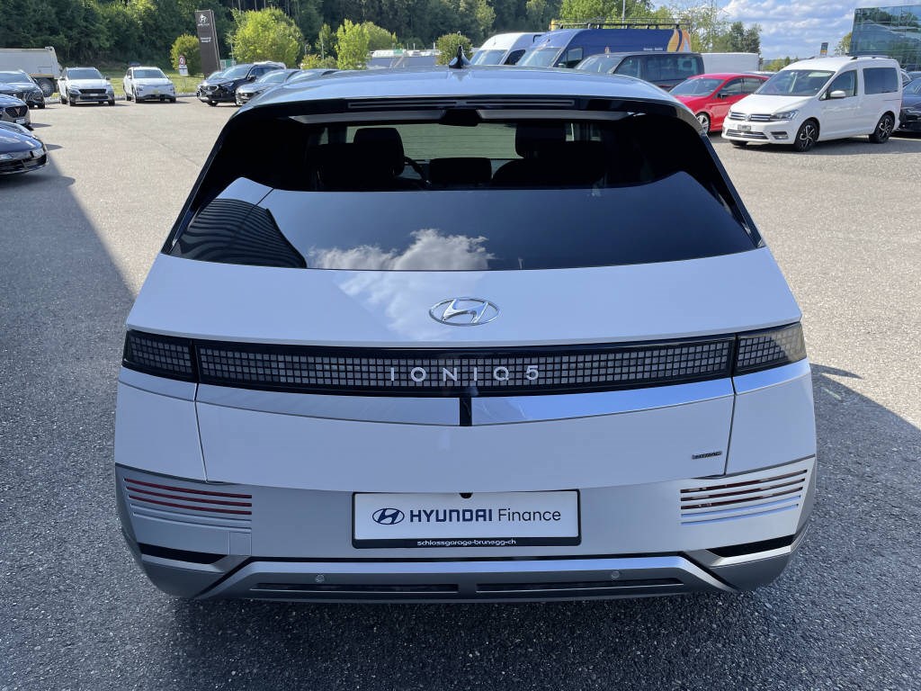 HYUNDAI Ioniq 5 Amplia 4WD