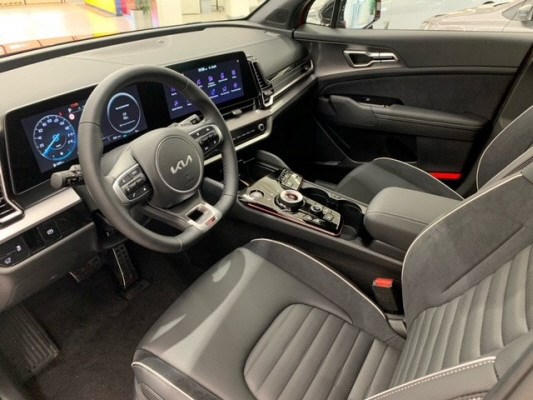 KIA Sportage 1.6T4x4 GT-L DCT