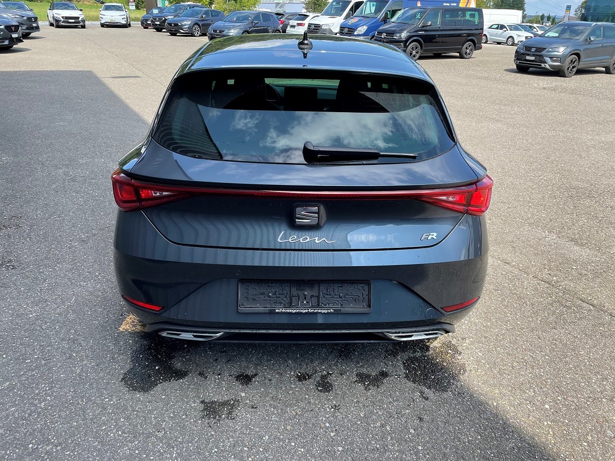 SEAT Leon 1.5 eTSI mHEV DSG FR