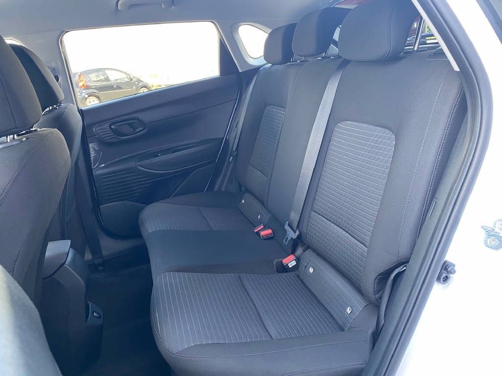 HYUNDAI i20 1.0 T-GDi Amplia