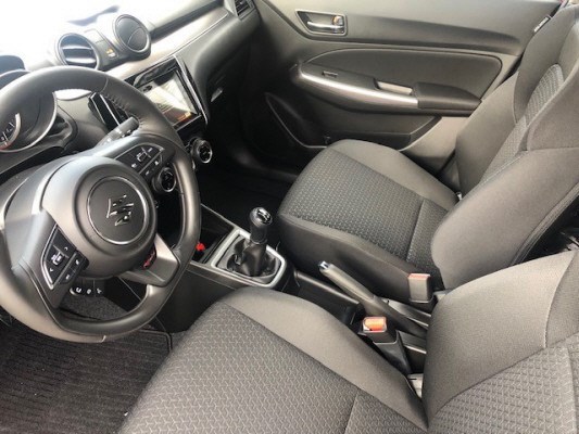 SUZUKI Swift 1.2i PizSu T Hy 4x4