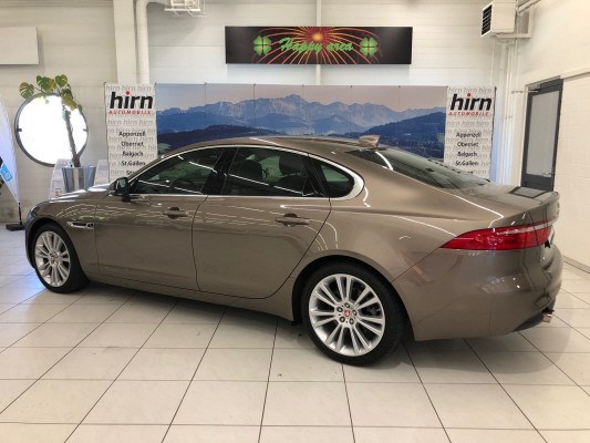 JAGUAR XF 35t Portfolio AWD