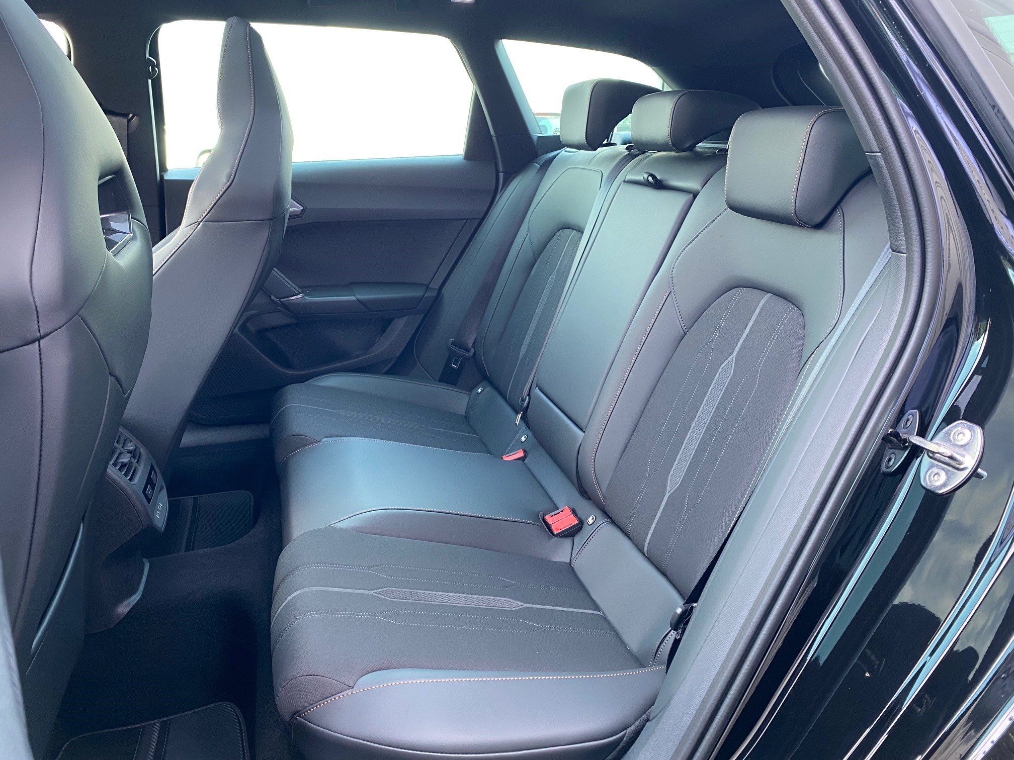 CUPRA LEON ST 1.4 e-HYBRID pHEV DSG
