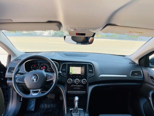 RENAULT Mégane 1.3 16V T Intens