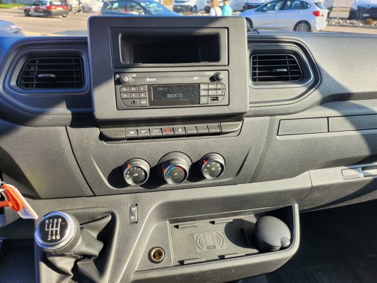 RENAULT Master T35 dCi145 L3